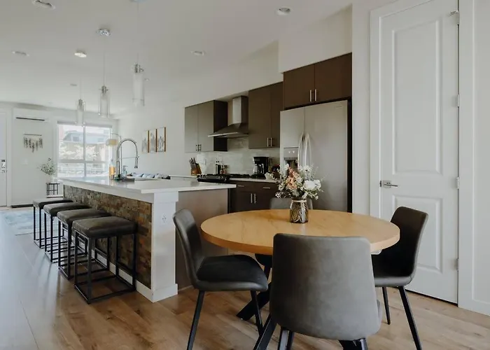 Haven At Greenbridge Close To Airport And Downtown