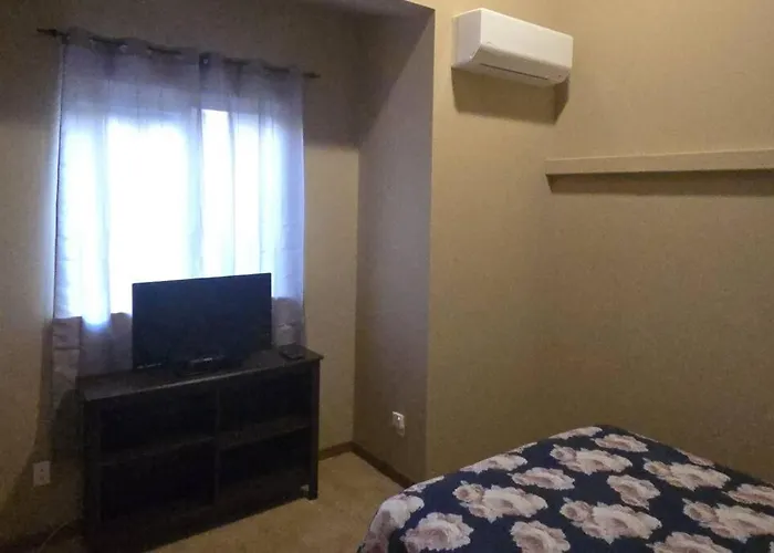 Vibrant Living In Harmony, Unit C